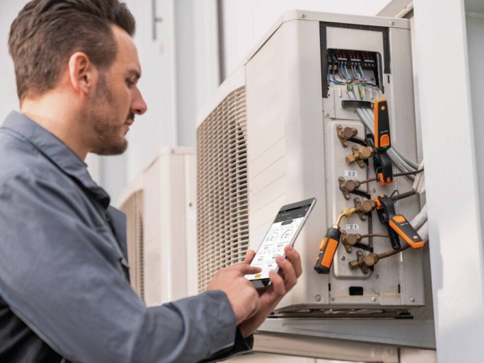testo 549i tlakoměr ovládaný chytrým telefonem