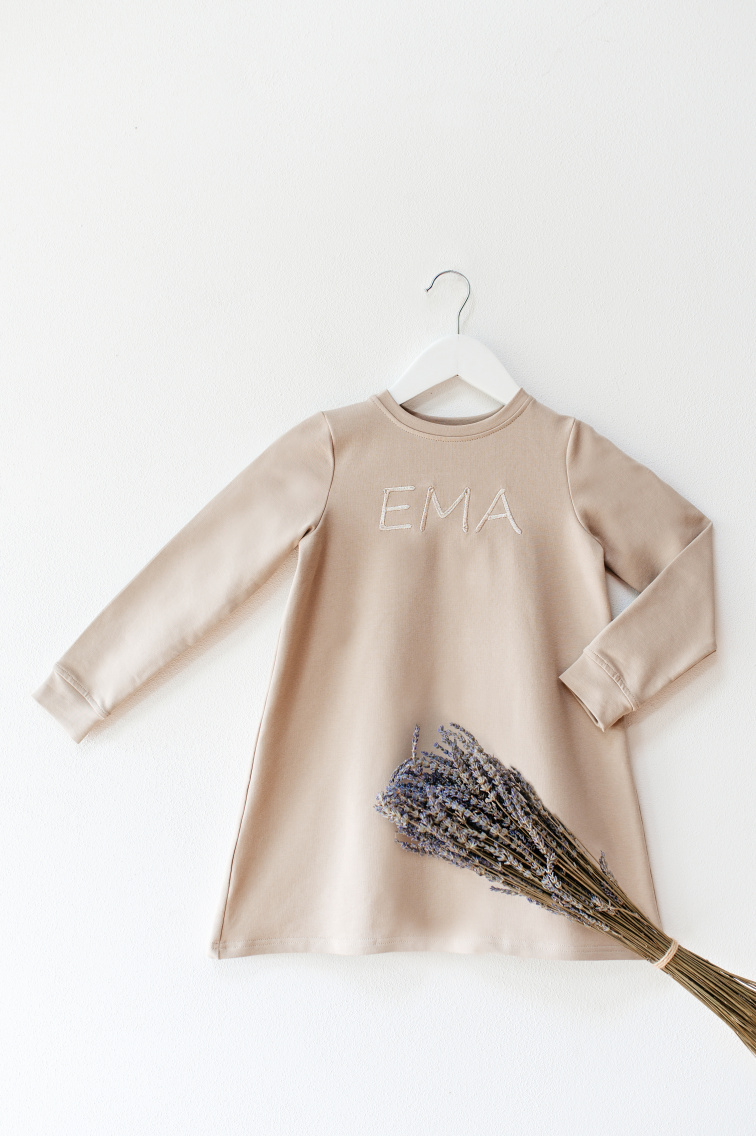 Dívčí mikinové šaty z biobavlny světlá taupe – Otisk volnosti