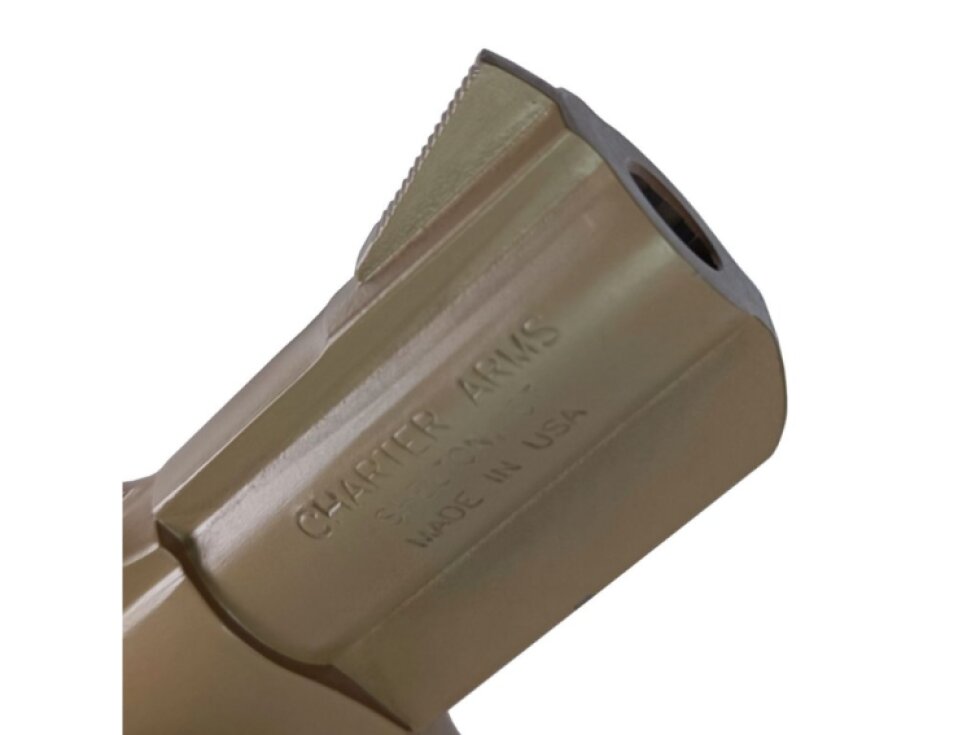 Charter Arms Mag Pug 2,5", 357 Magnum, 5 nábojů, revolver