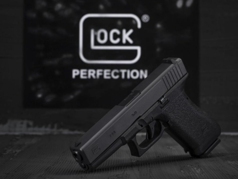 Glock P80 cal. 9mm Luger LIMITOVANÁ EDICE + Hodinky Glock P80