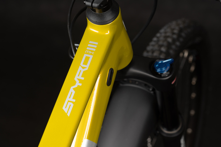 Rám Qayron Spyro 5 29"