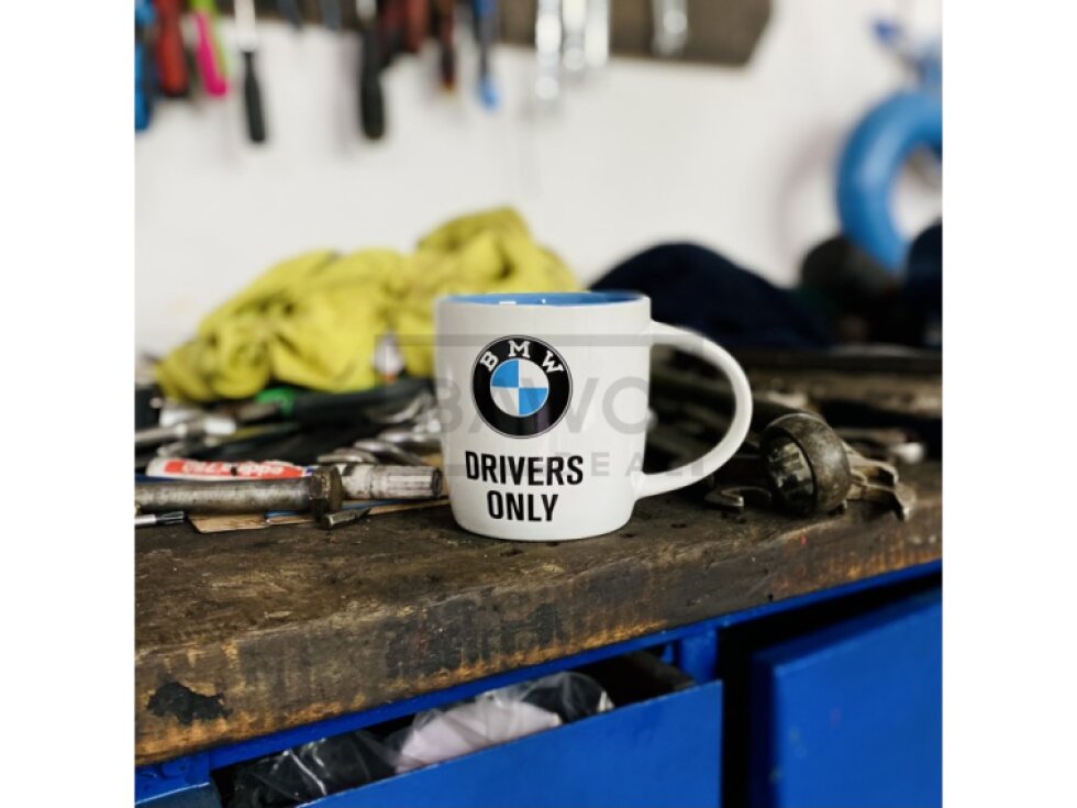 Hrnek BMW Drivers only - BMW hrneček