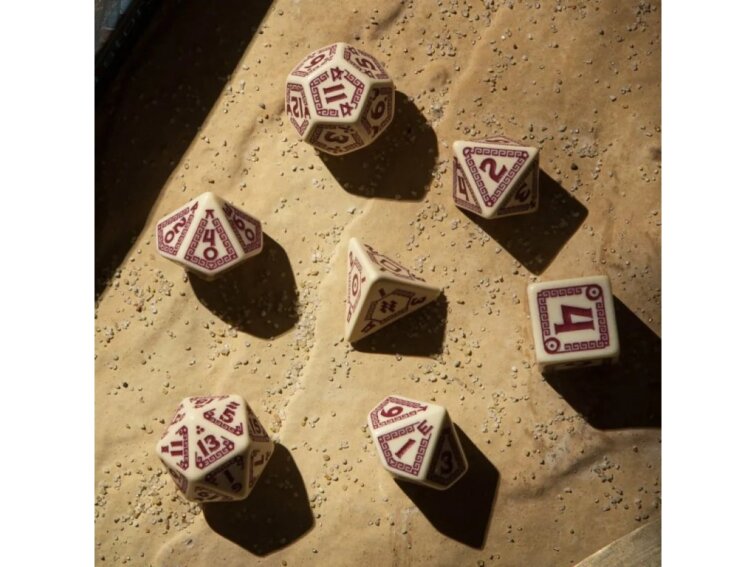 Sada kostek RuneQuest - Beige & burgundy