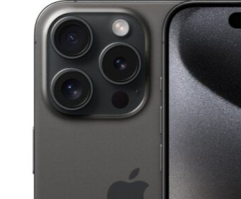 iPhone 15 Pro 128GB Black Titanium/Černý Titan - Zánovní