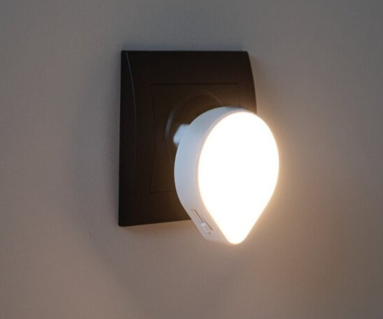 ULOV LED DIM stmívatelné orientační světýlko do zásuvky
