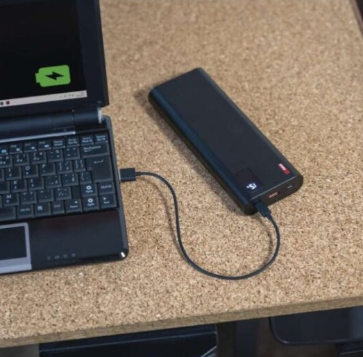 Powerbanka EMOS NTBF30 – 27 000 mAh, 100 W Power Delivery, rychlé nabíjení, USB-C/USB-A, černá