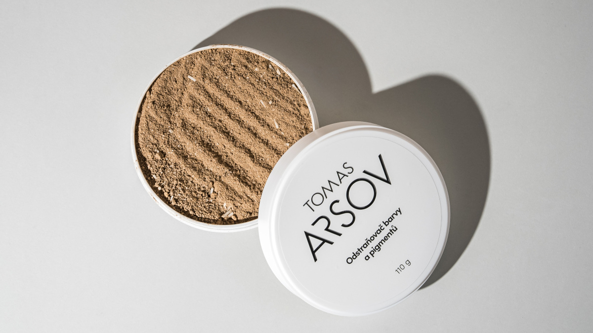 Odstraňovač barvy a pigmentu