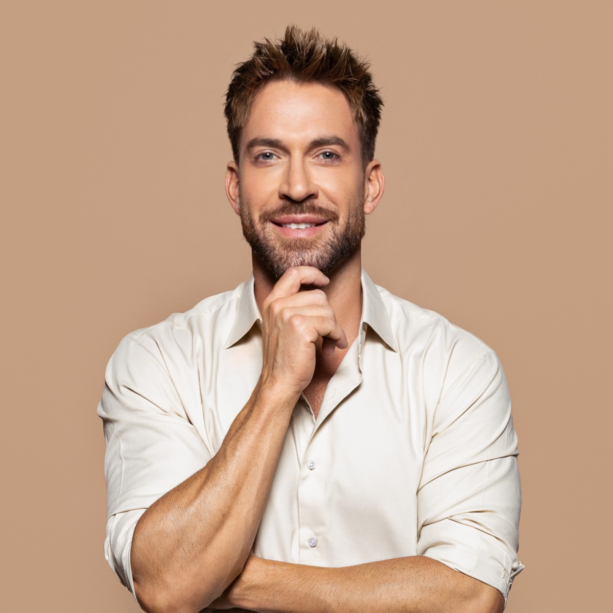 Barevná typologie pro začátečníky: Jak zjistit, co vám opravdu sluší