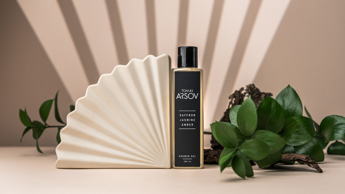 SAFFRON JASMINE AMBER Parfém a sprchový gel