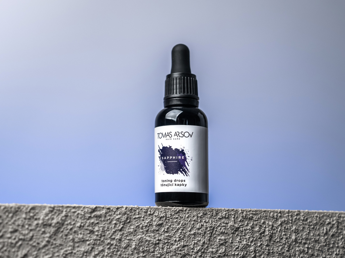 SAPPHIRE Tónující kapky