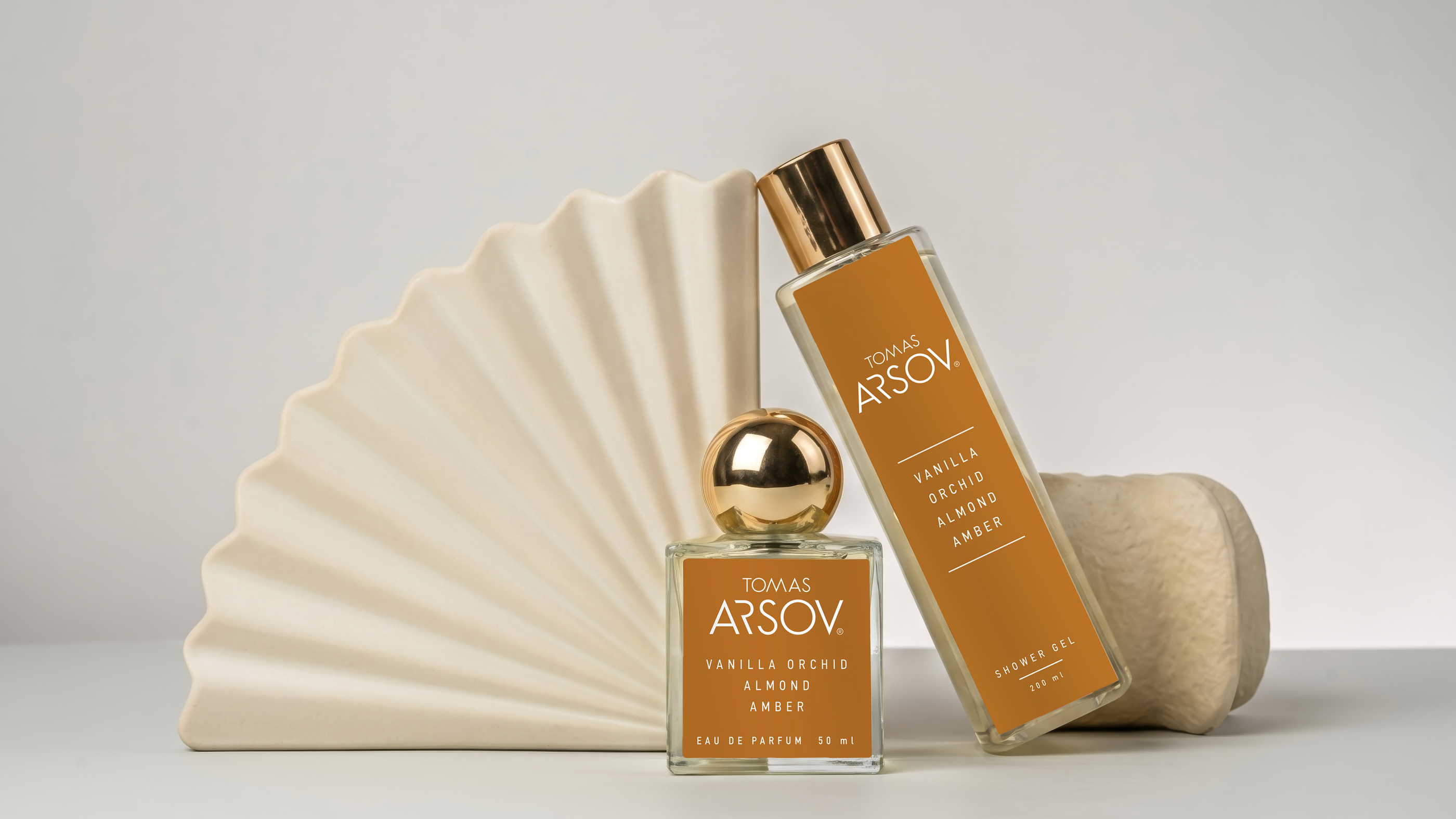 VANILLA ORCHID ALMOND AMBER Parfém a sprchový gel