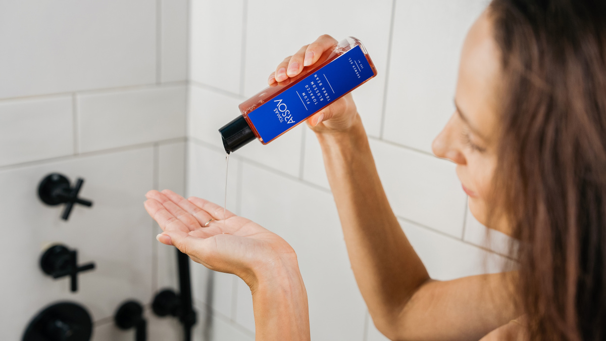 PLUM TOBACCO BLOSSOM TONKA BEAN Sprchový gel