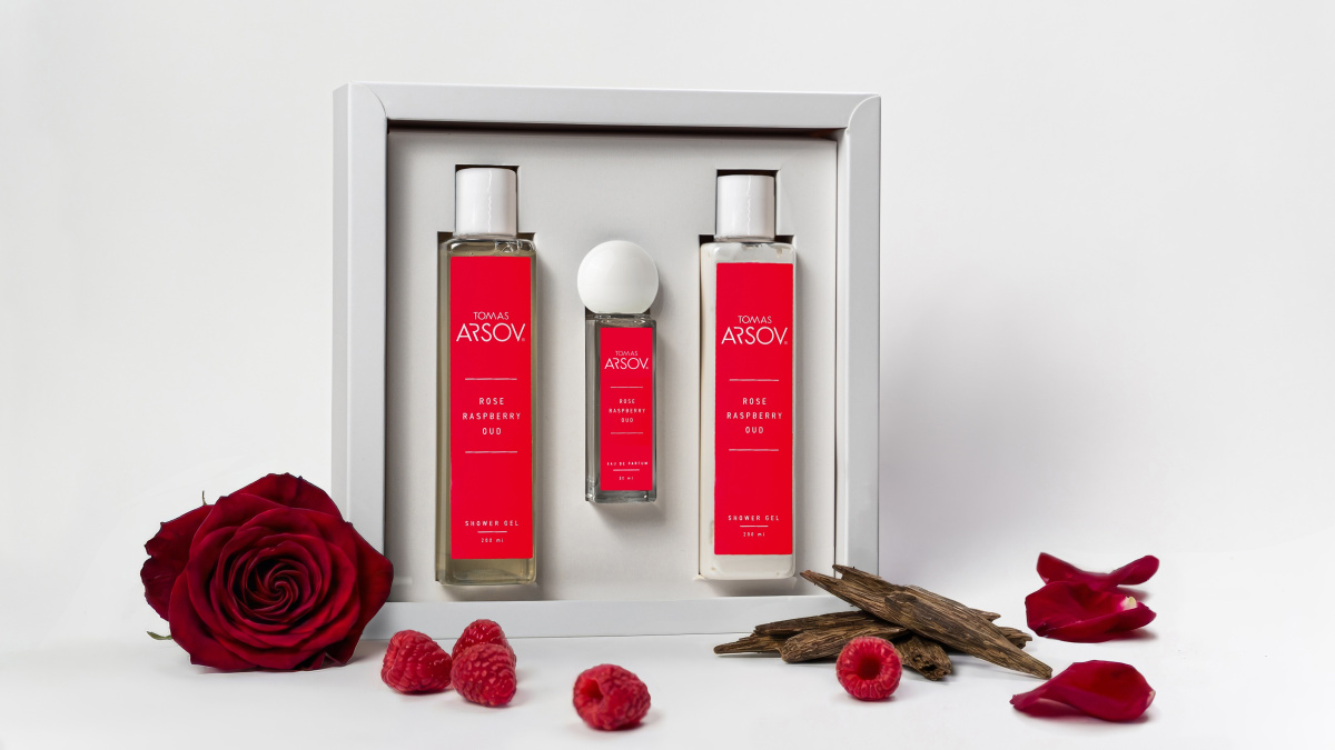 ROSE RASPBERRY OUD Dárková kazeta