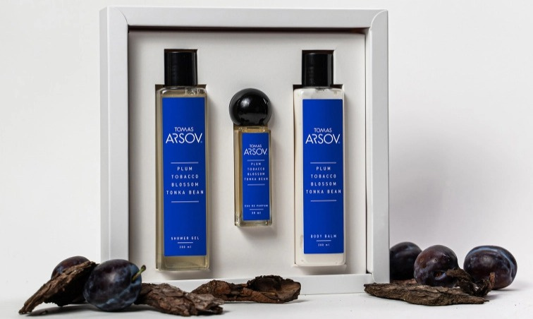 Dárková kazeta TOMAS ARSOV PLUM TOBACCO Parfém + Sprchový gel + Body lotion unisex