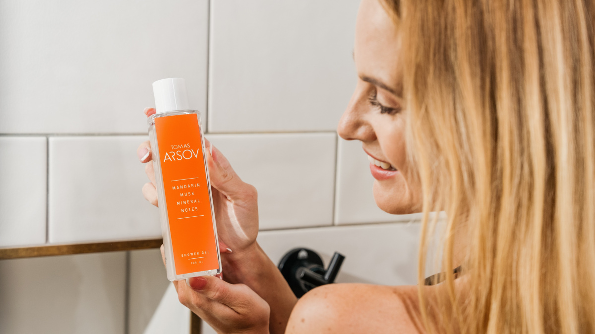 MANDARIN MUSK MINERAL NOTES Sprchový gel