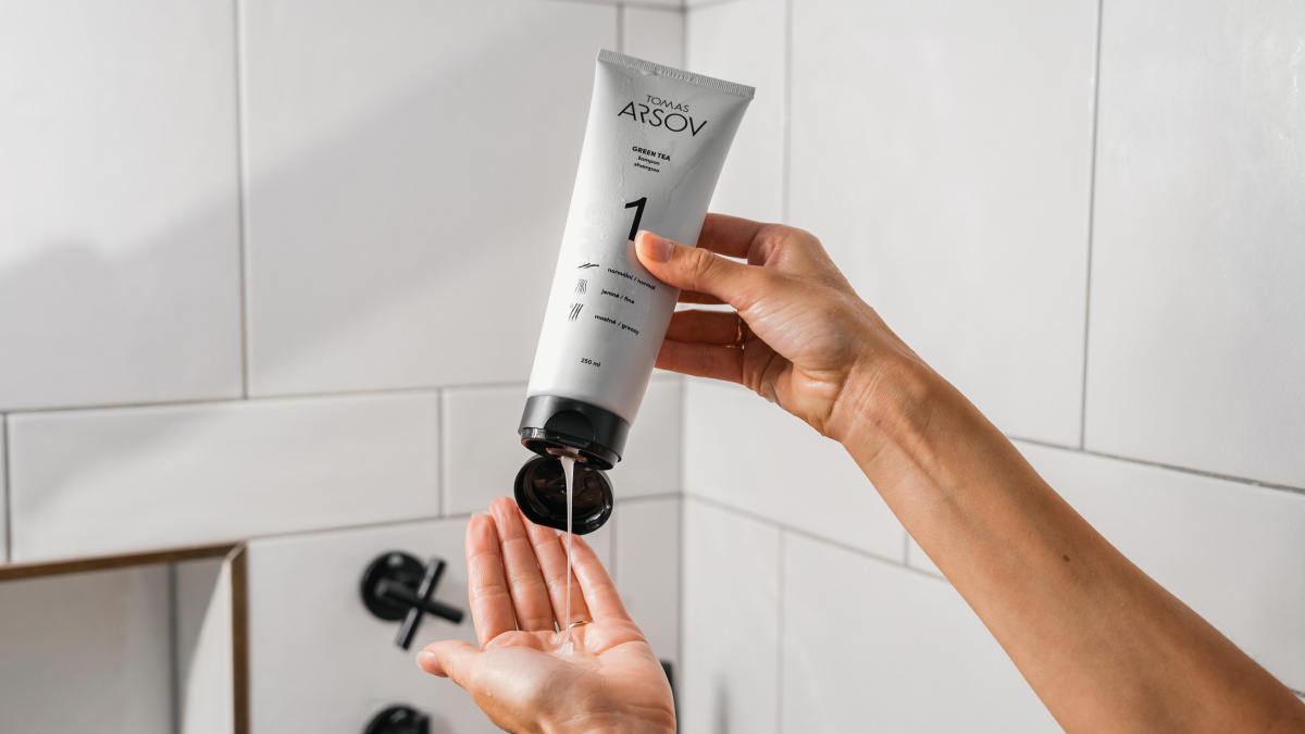 GREEN TEA Sada pro citlivou pokožku a oslabené vlasy