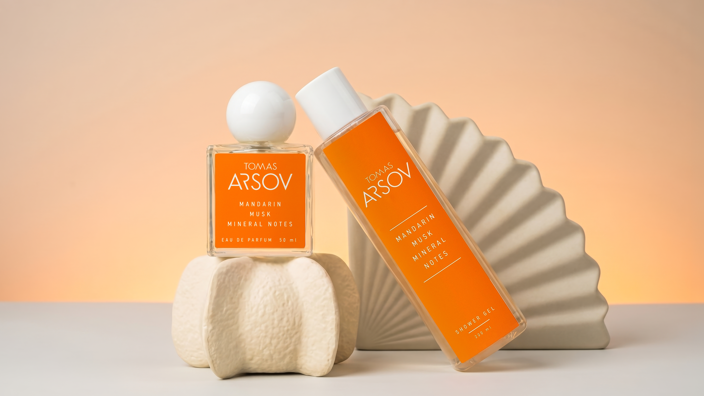 MANDARIN MUSK MINERAL NOTES Parfém a sprchový gel
