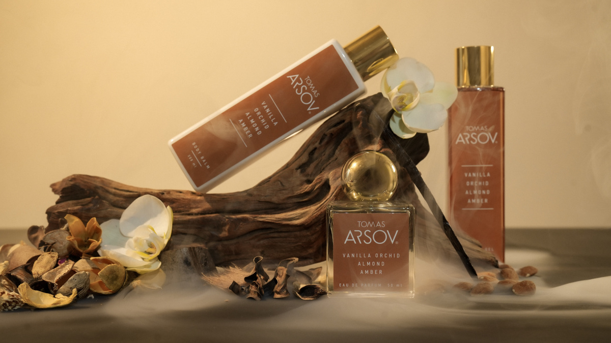 VANILLA ORCHID ALMOND AMBER Parfém