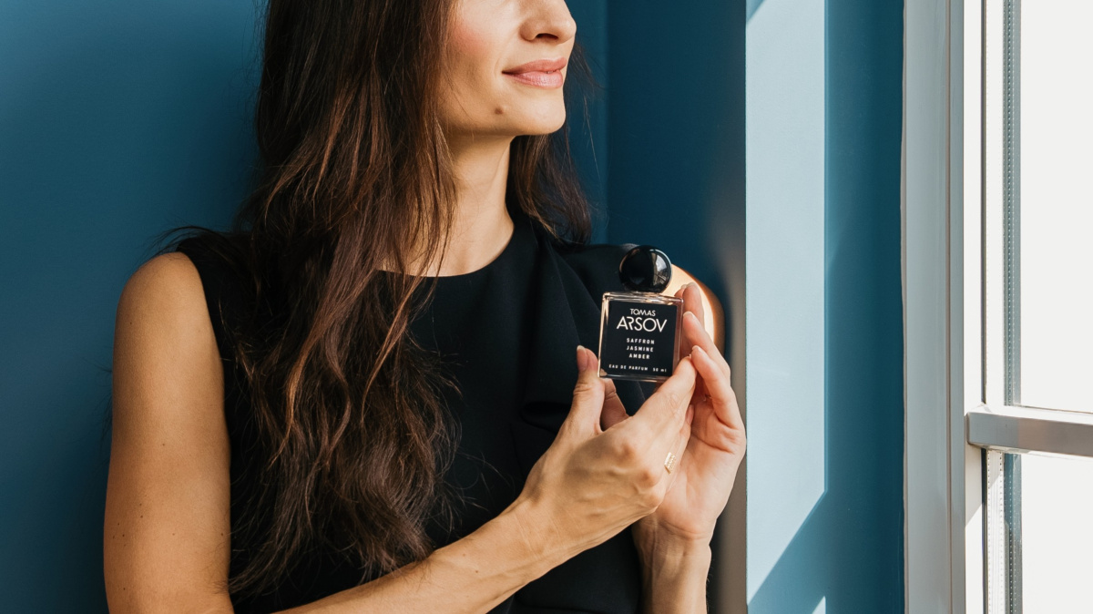 SAFFRON JASMINE AMBER Parfém