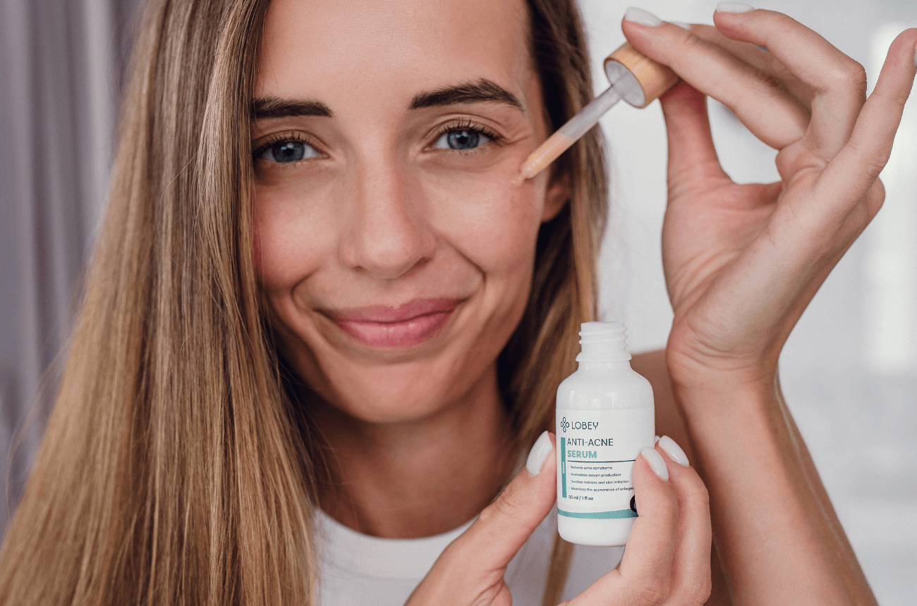 Sérum na akné na obličeji LOBEY