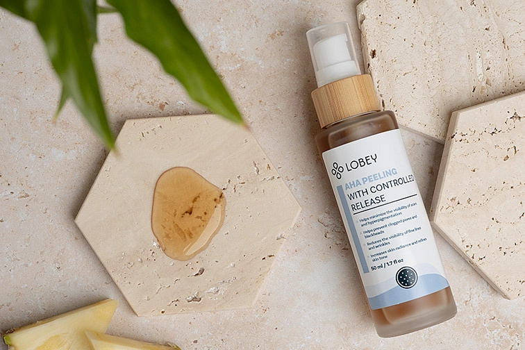 AHA peeling s postupným uvolňováním LOBEY