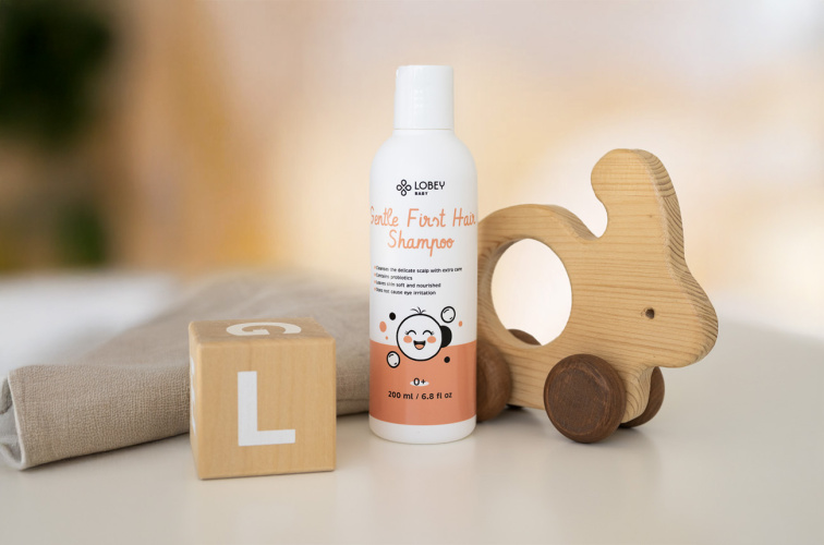 Šampon na první vlásky | 200 ml