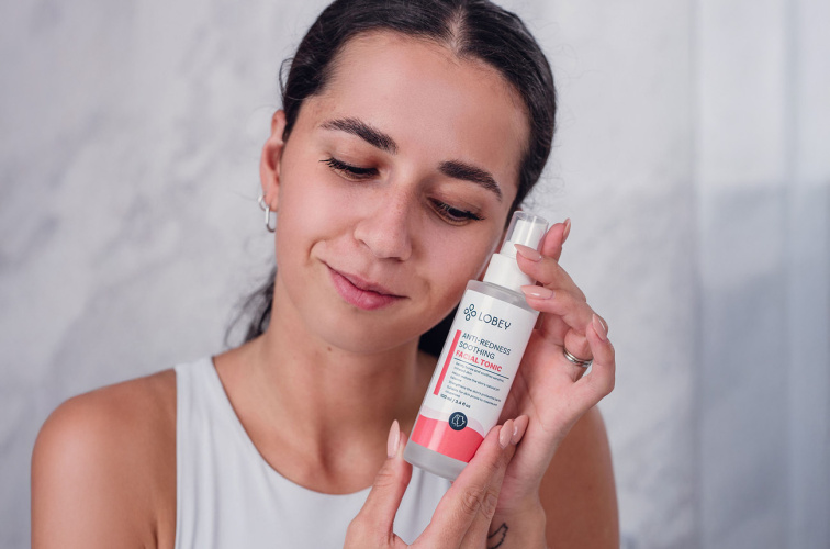 Upokojujúce pleťové tonikum na začervenanie pleti 100 ml