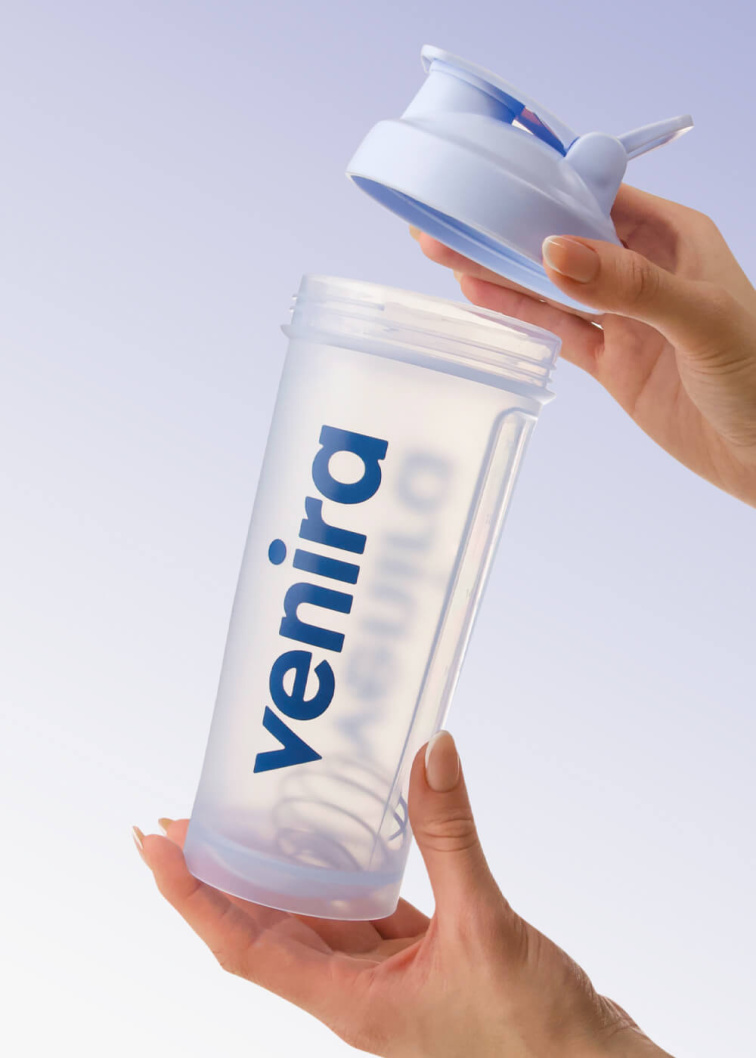 VENIRA shaker PRO s pútkom, modrý