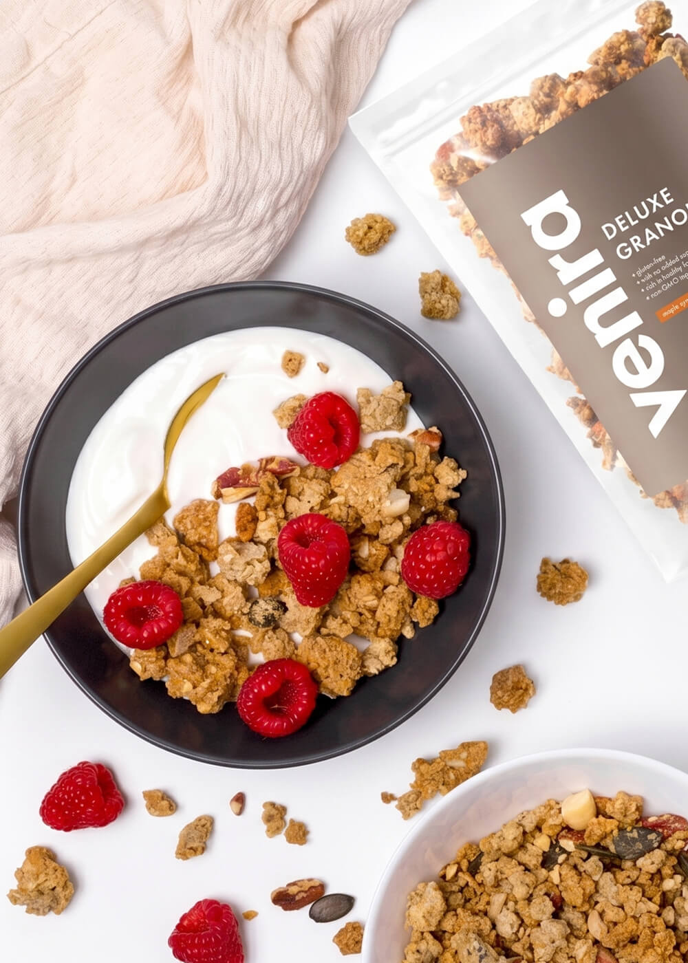 VENIRA deluxe granola