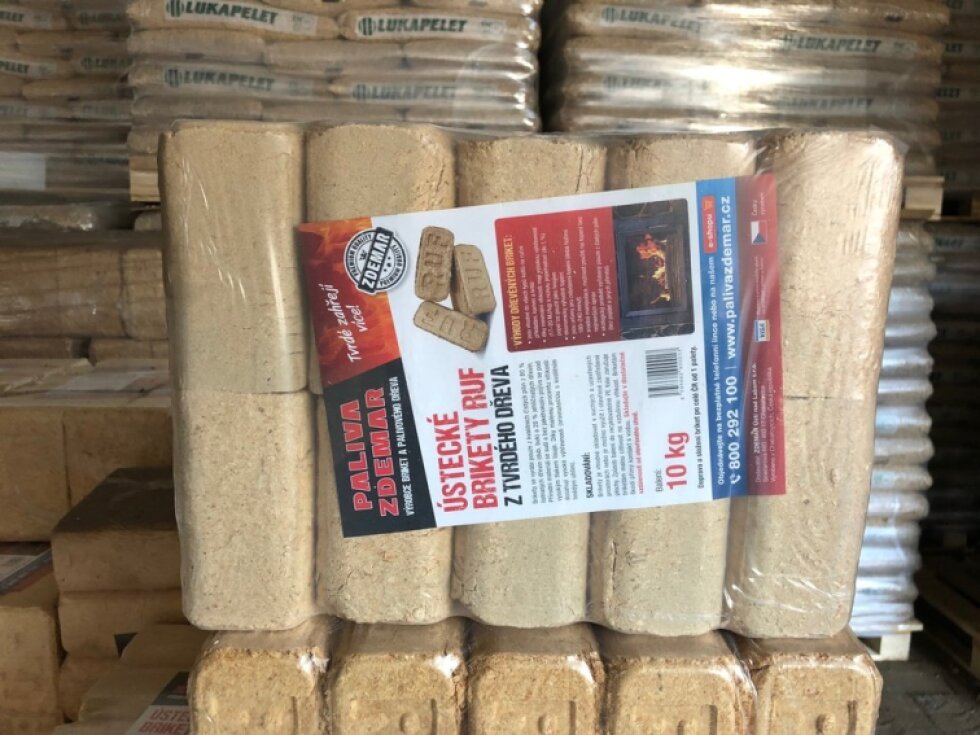 Dřevěné brikety RUF 10 kg