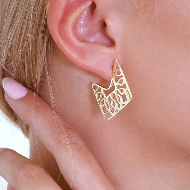 Pozlacené náušnice moderně vzorované 61172