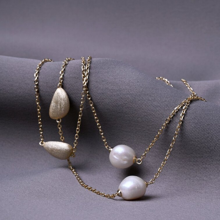 Pozlacený náhrdelník s říčními perlami 22060.1