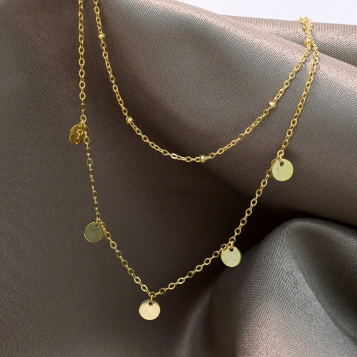 Pozlacený náhrdelník dvouřadý malé placičky a kuličky 62007