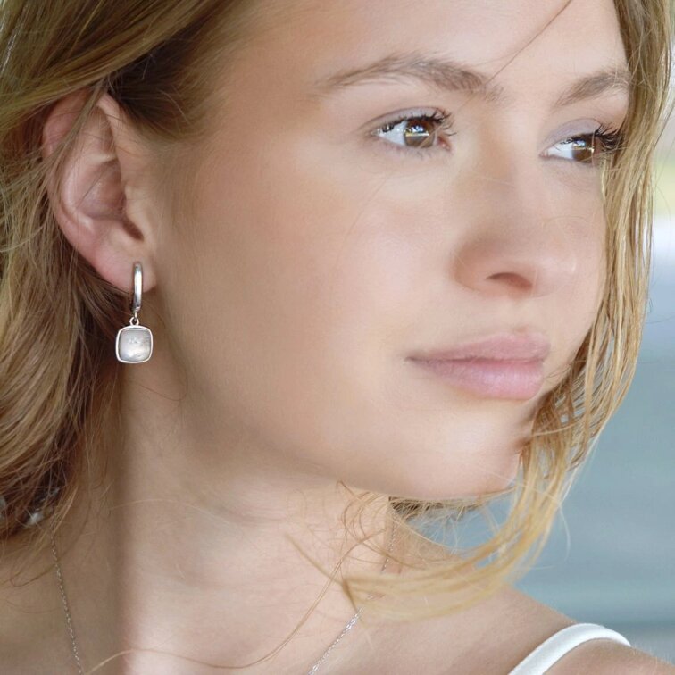 Strieborné visiace náušnice s ruženínom 11738.3