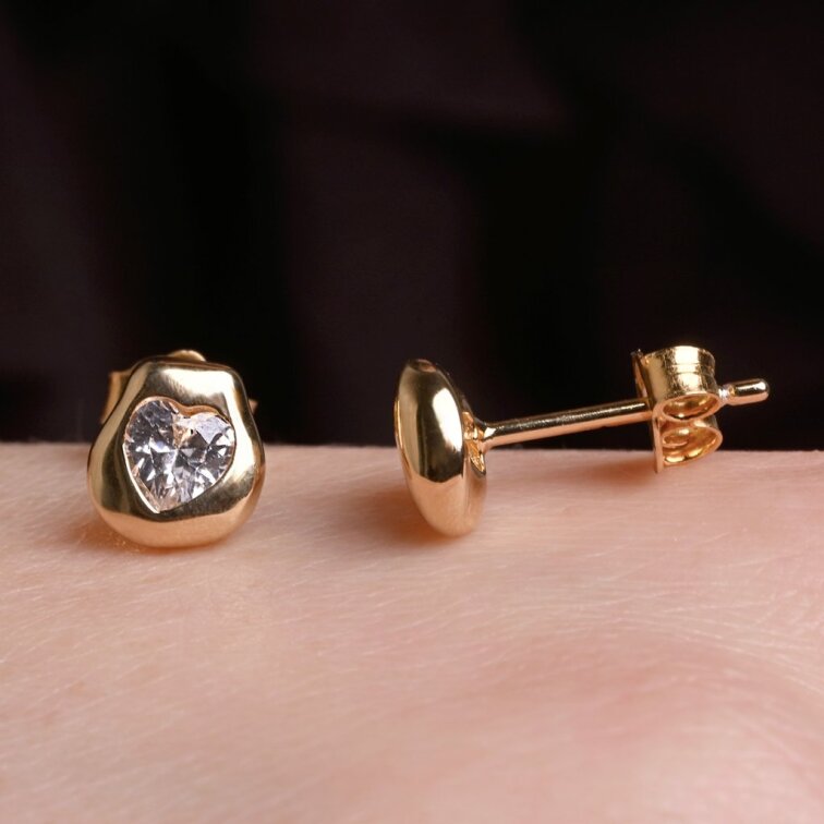 Pozlacené náušnice se zirkonovým srdíčkem 11790.1