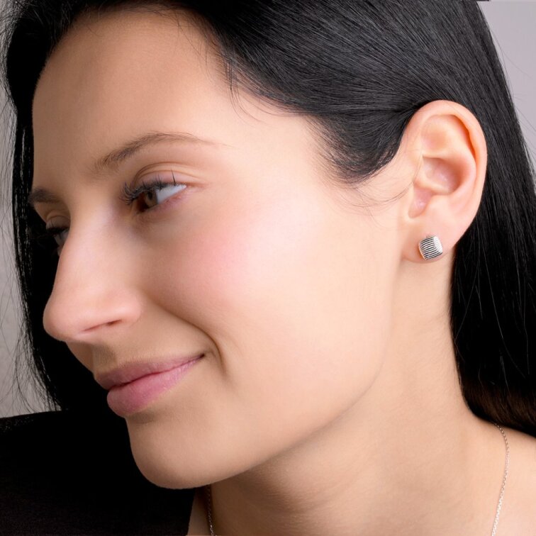 Stříbrné náušnice čtverečky 61147