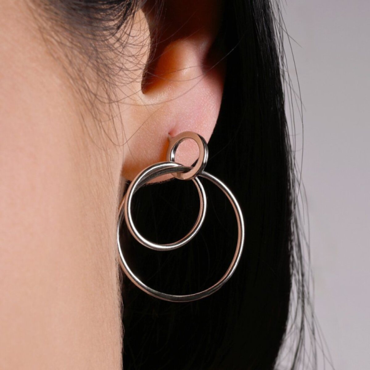 Stříbrné náušnice dvojitý kruh 61168