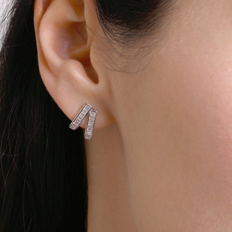 Stříbrné náušnice se zirkony 11772.1