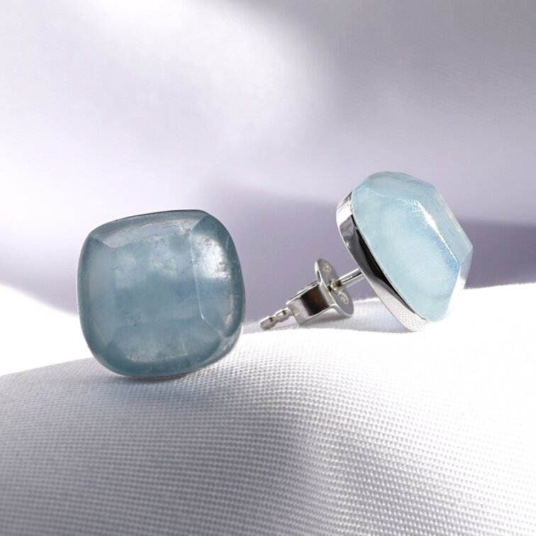 Strieborné náušnice štvorec s akvamarínom 11729.3