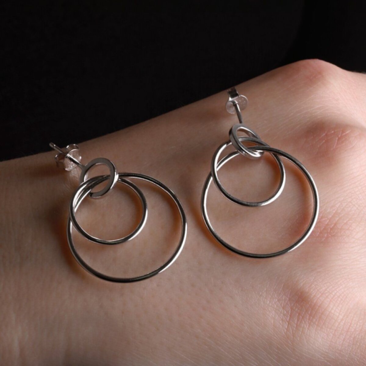 Stříbrné náušnice dvojitý kruh 61168