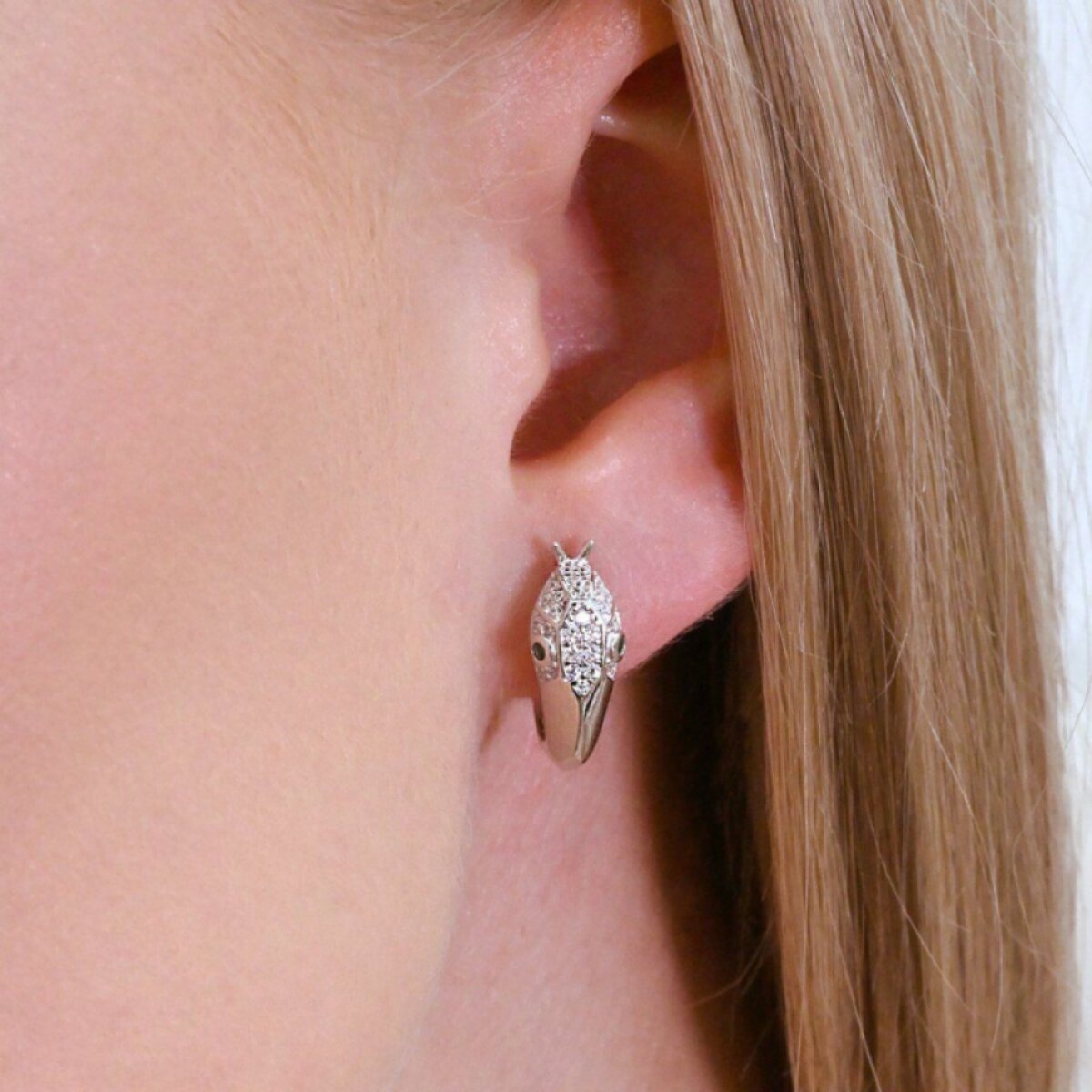 Strieborné krúžky v tvare hada 11776.3