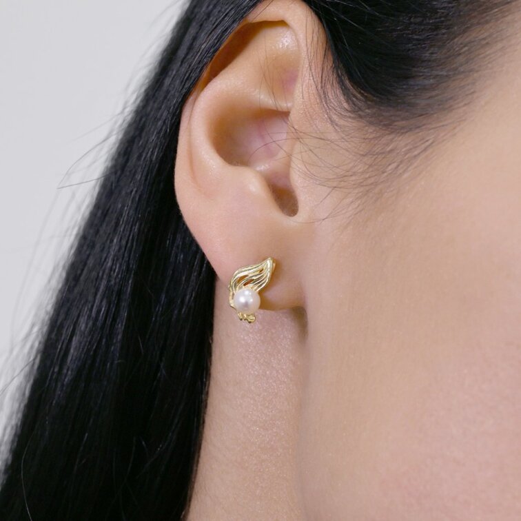 Pozlátené náušnice s riečnou perličkou 21121.1