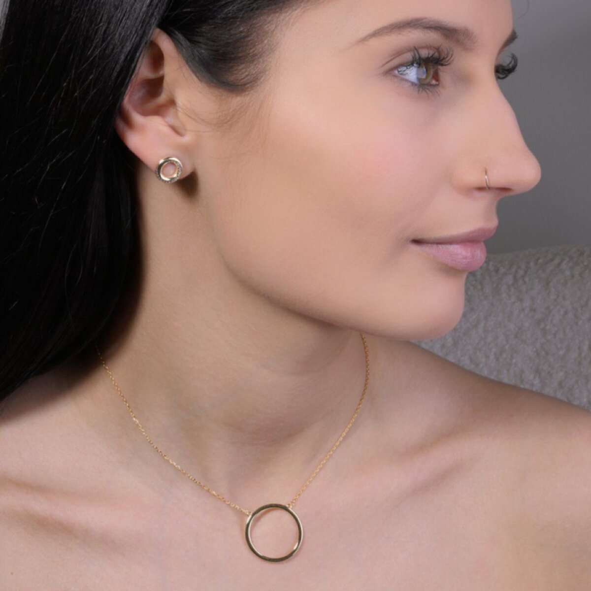 Pozlacený stříbrný náhrdelník s kroužkem 62027