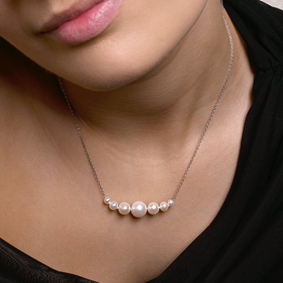 Strieborný náhrdelník s riečnymi perlami 22063.1