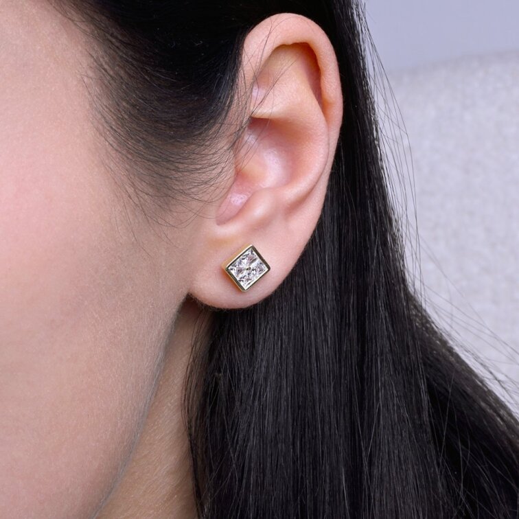 Pozlacené náušnice čtverečky se zirkony 11748.1