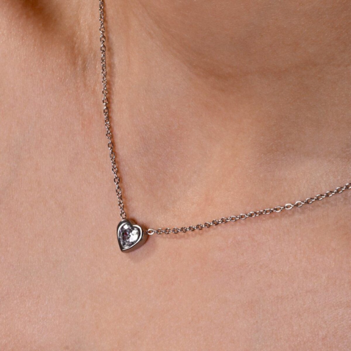 Náhrdelník srdce s krystalem 42048.1