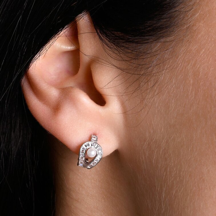 Strieborné krúžky s perličkou 11807.1