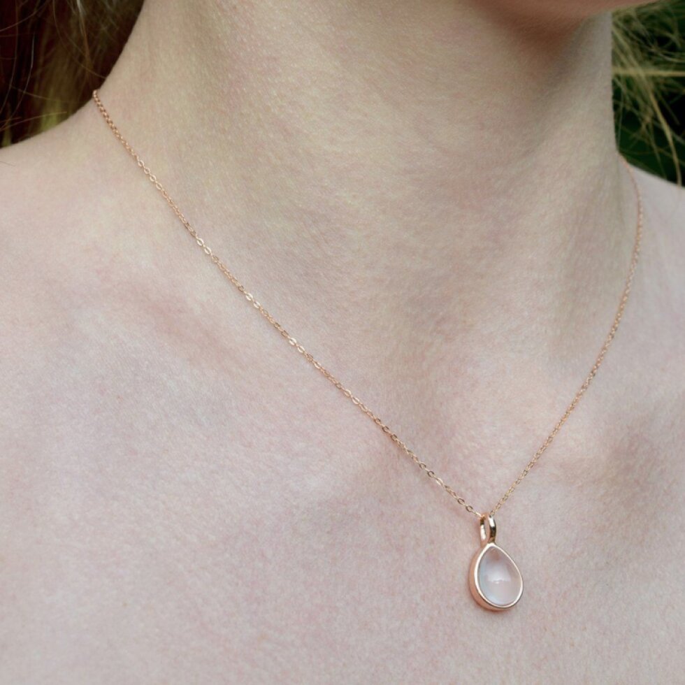 Pozlacený náhrdelník s růženínem 12156.3 rose gold