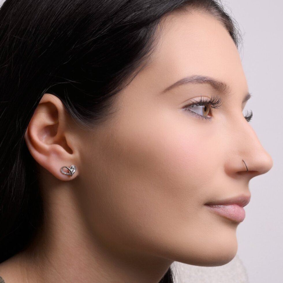 Stříbrné náušnice srdíčka se zirkony 11751.1