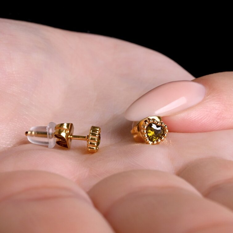 Náušnice oceľové srdiečka olivové 41015.3